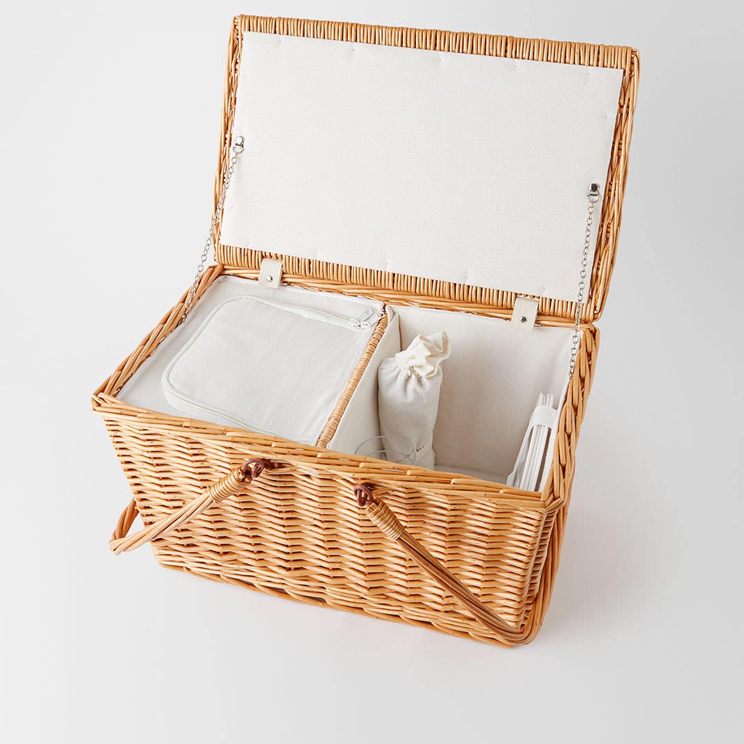 Delaney Wicker 4 Person Picnic Basket