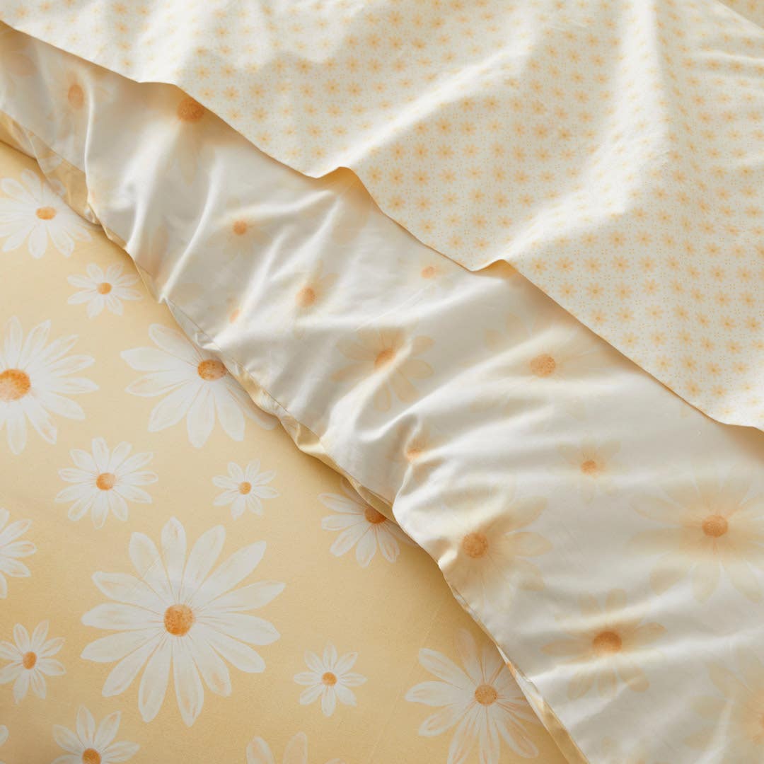 Marguerite Quilt Cover