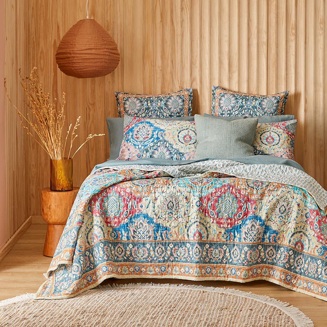 Kadri Bedspread