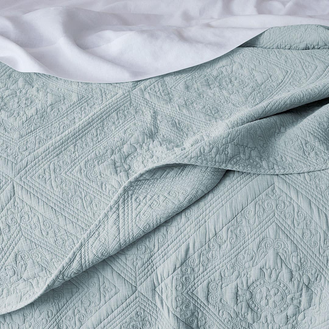 Asher Coverlet - Cloud Blue