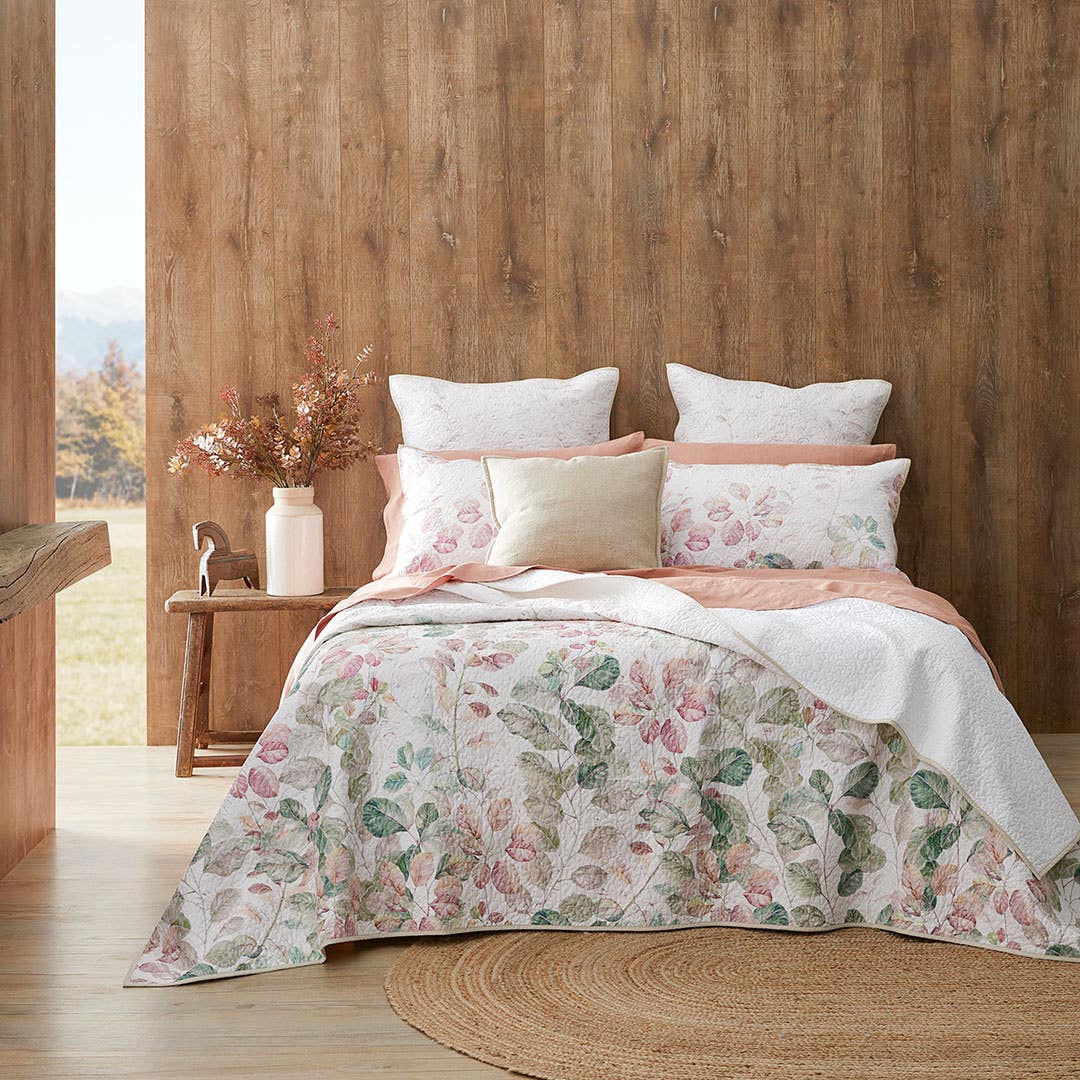 Cotinus Bedspread